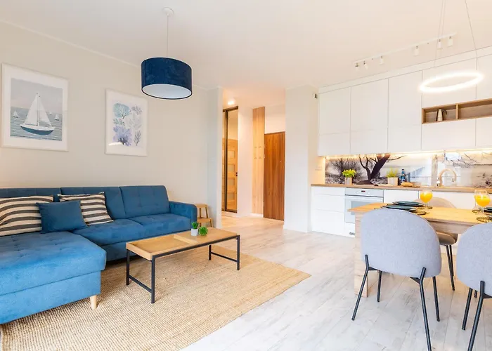 Marina Summer - Przy Jeziorze, Netflix, Tv55