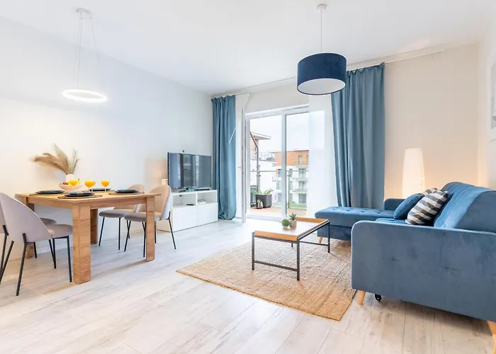 Marina Summer - Przy Jeziorze, Netflix, Tv55