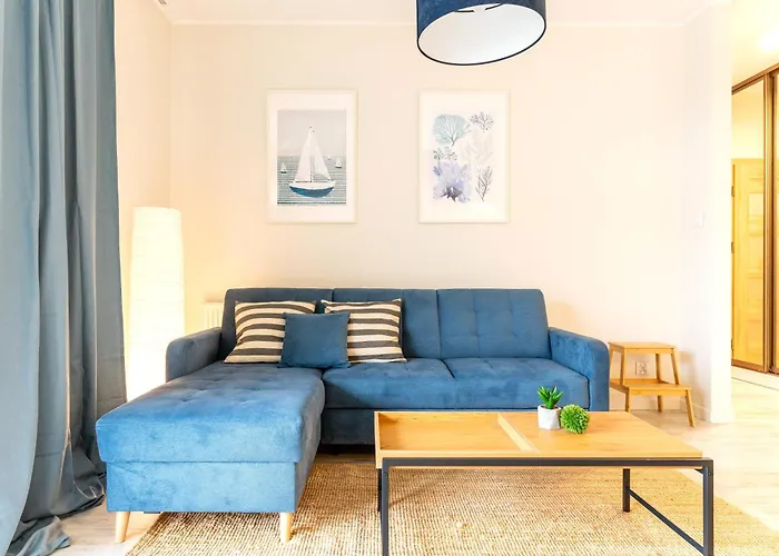 Marina Summer - Przy Jeziorze, Netflix, Tv55